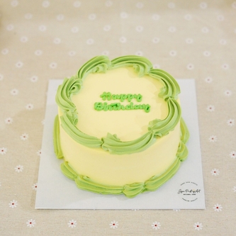 Green Tea Red Bean Cake